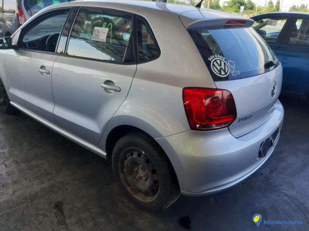 volkswagen-polo-v-16-tdi-75-ref-322582-big-2