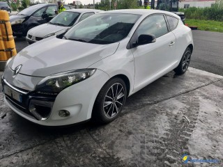 RENAULT MEGANE III COUPE 1.5 DCI 110 BOSE Réf : 320292