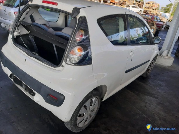 citroen-c1-10i-70-ref-323249-big-3