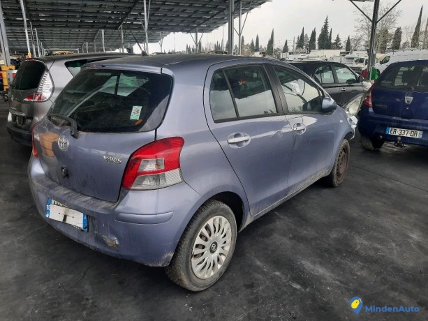 toyota-yaris-10-vvt-i-69-confort-ref-316873-big-0