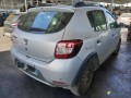 dacia-sandero-stepway-09-tce-90-ref-321317-small-1