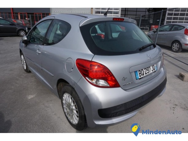 peugeot-207-14-hdi-8v-turbo-big-0