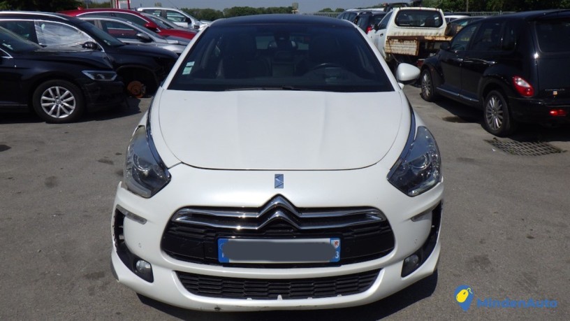 citroen-ds5-phase-1-16hdi-bluehdi-n12570-big-0