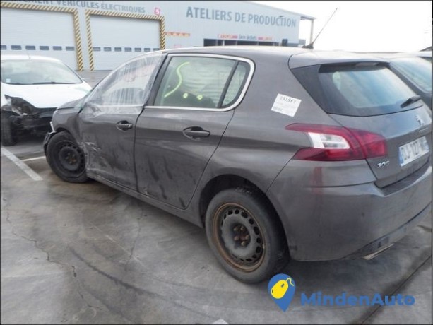 peugeot-308-allure-16-hdi-bluehdi-115-big-2