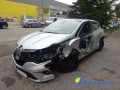 renault-clio-10-tce-100-small-0