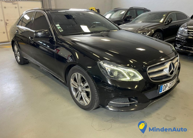 mercedes-classe-e-300-cdi-231-fascination-2014-big-0