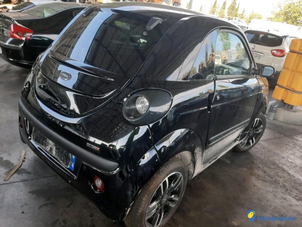 microcar-due-05-dci-must-ref-326290-big-3