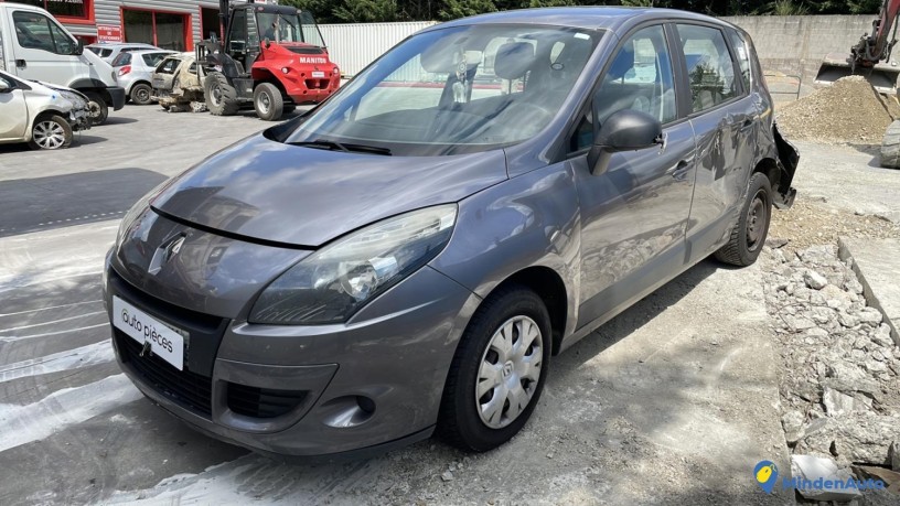 renault-scenic-3-phase-1-reference-du-vehicule-11785150-big-1