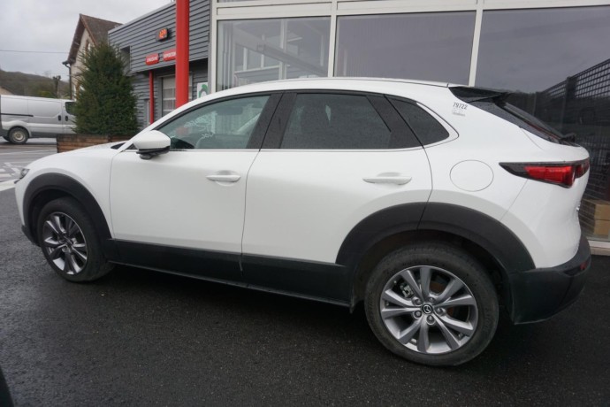 mazda-cx-30-big-6