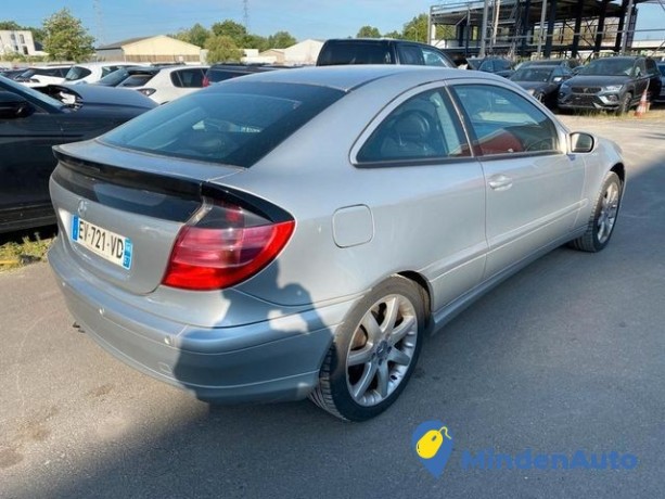 mercedes-benz-c-220-classe-c-203-coupe-sport-22l-cdi-143-big-3