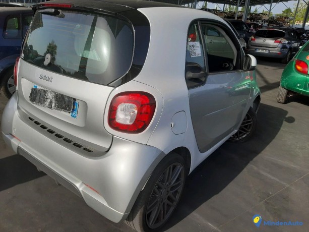smart-fortwo-coupe-09t-90-passion-ref-329052-big-2