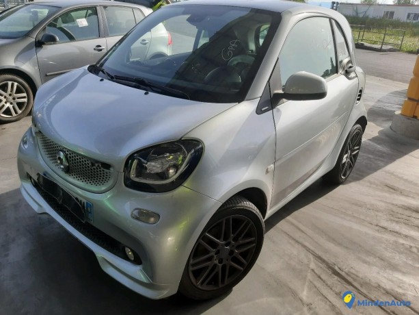 smart-fortwo-coupe-09t-90-passion-ref-329052-big-0