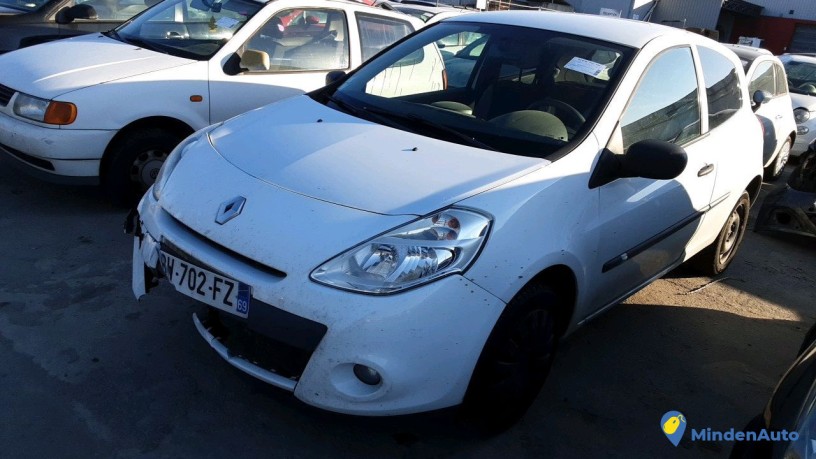 renault-clio-iii-bw-702-fz-big-2