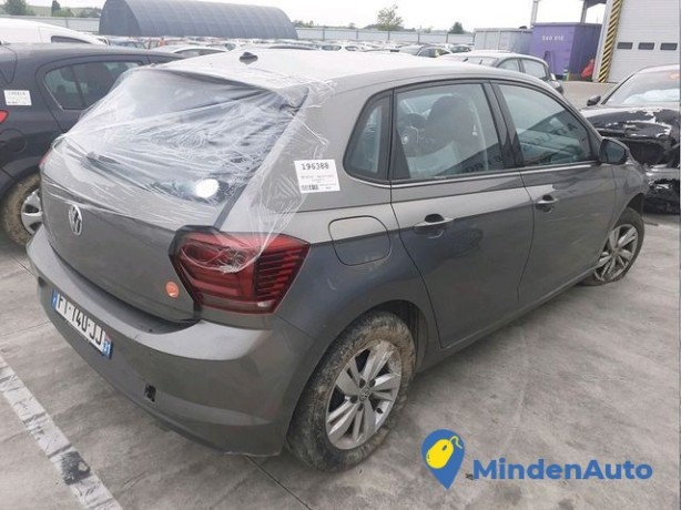 volkswagen-polo-vi-comfortline-big-3