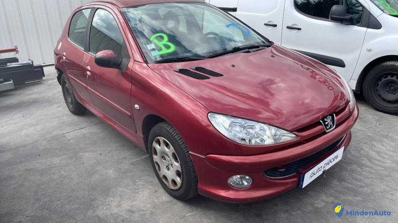 peugeot-206-phase-2-reference-du-vehicule-11916861-big-0