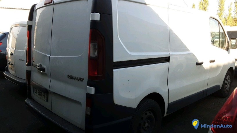 renault-trafic-dy-948-pf-big-1