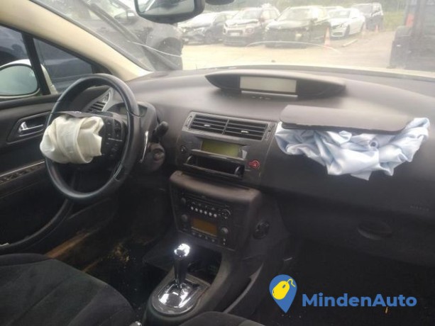 citroen-c4-lim-fap-exclusive-big-3