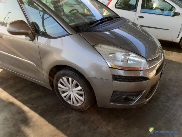 citroen-c4-picasso-16-hdi-110ch-ref-317565-big-1