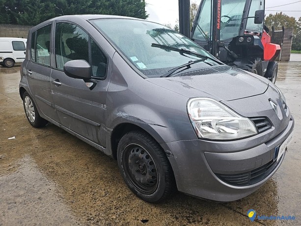 renault-modus-phase-2-reference-12096668-big-2