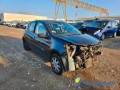 renault-clio-iii-15l-dci-85-small-2