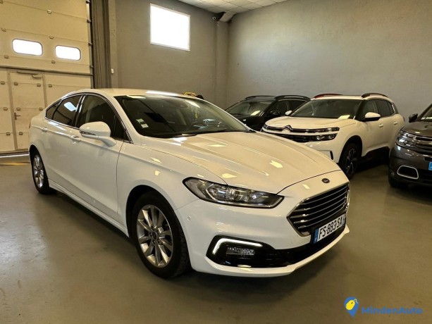 ford-mondeo-20ecoblue-150cv-titanium-052o2o-big-2