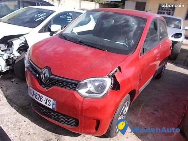 twingo-10-sce-65-cv-accidentee-big-0