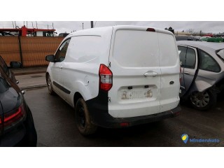 FORD TRANSIT COURIER  DY-951-FP