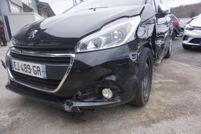 peugeot-208-1-big-5