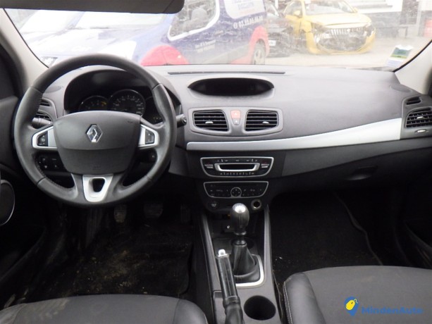 renault-fluence-phase-1-4p-15-dci-105ch-big-4