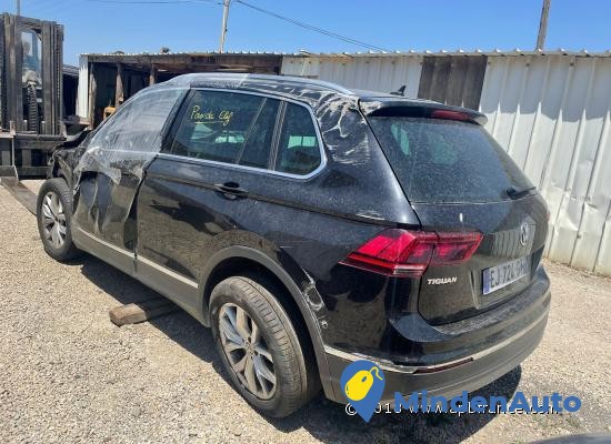 volkswagen-tiguan-14-tsi-150-ej724-big-1