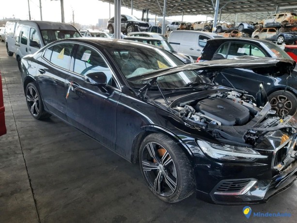 volvo-s60-t8-twin-engine-390-inscrip-essence-electrique-rechargeable-big-3