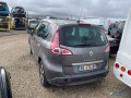 renault-scenic-iii-19-dci-130-small-1