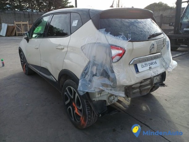 renault-captur-1-phase-1-12736370-big-2