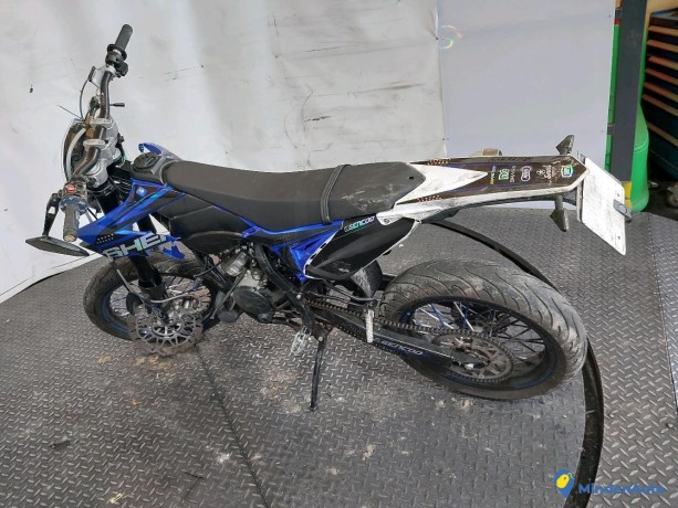 sherco-50e-essence-big-0