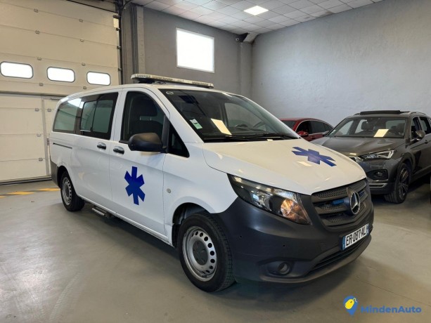 mercedes-benz-vito-fg-114cdi-ambulance-de-2017-big-2