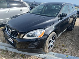 VOLVO XC60 2.4 D5 215 AWD BVA