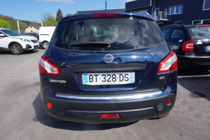 nissan-qashqai-1-big-9