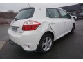 toyota-auris-1-small-11