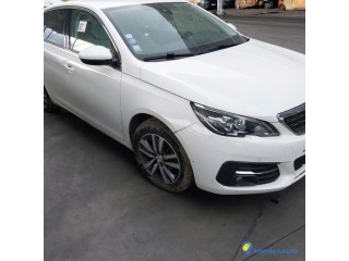 PEUGEOT 308 II 1.2I PTECH 110 ALLURE - ESSENCE