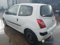 renault-twingo-2-phase-1-ref-13059950-small-1