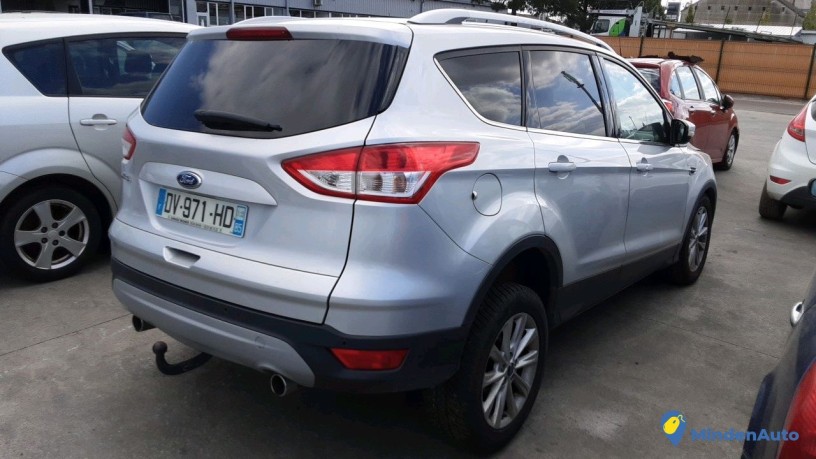 ford-kuga-dv-971-hd-big-1