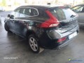 volvo-v40-d3-150-momentum-gazole-small-0