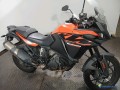 ktm-1090-adventure-essence-small-1