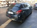 peugeot-208-2-12i-12v-83-essence-small-3