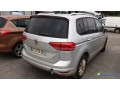 volkswagen-touran-ec-275-se-small-1