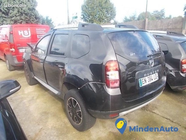 dacia-duster-15-dci-110-cv-accidentee-big-0