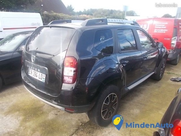 dacia-duster-15-dci-110-cv-accidentee-big-1