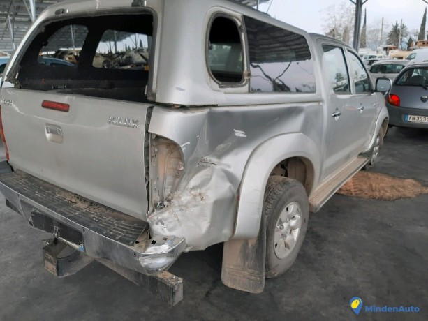 toyota-hilux-double-cab-30-d-4d-170-ref-317731-big-3