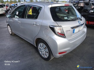 TOYOTA YARIS III 1.5 HYBRIDE 100H - ESSENCE - ÉLECTRIQUE / NON RECHARGEABLE