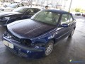 volkswagen-golf-iv-16o-100-cabriolet-essence-small-2